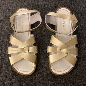 Salt Water sandals size 6. $22 in perfect condition